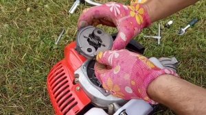 Как поменять муфту сцепления в мотокосе  Как застопор?