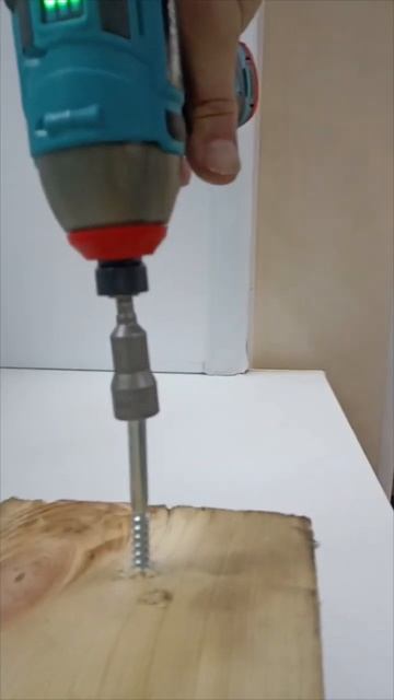 Винтоверт/импакт Макита (аналог) смотреть онлайн