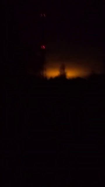 врт такое зарево у нас. это за 35 км вот так светятся теп смотреть онлайн