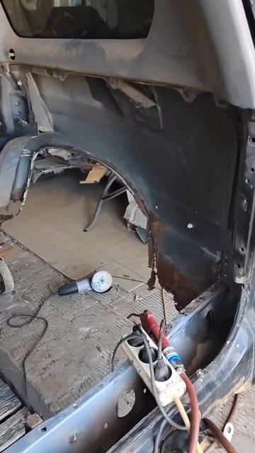 Проект #двесотки Восстанавливаем две Toyota Land Cruiser 100 #то? смотреть онлайн