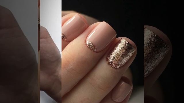 Самый модный маникюр 2024-2025 | Главные тренды осеннего м? смотреть онлайн