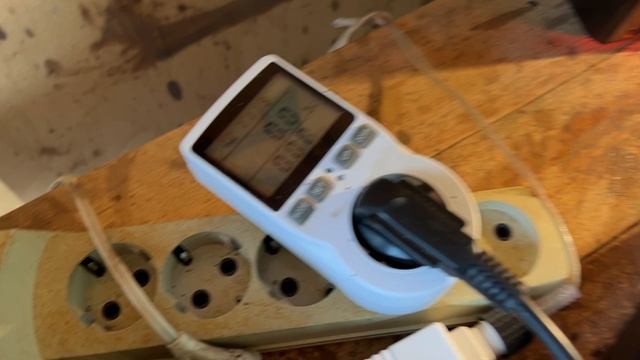 Ибп бесперебойник Apc Back - UPS ES 700