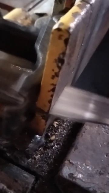 Полотно для сабельной пилы DeWalt . Пилит сталь 6мм смотреть онлайн