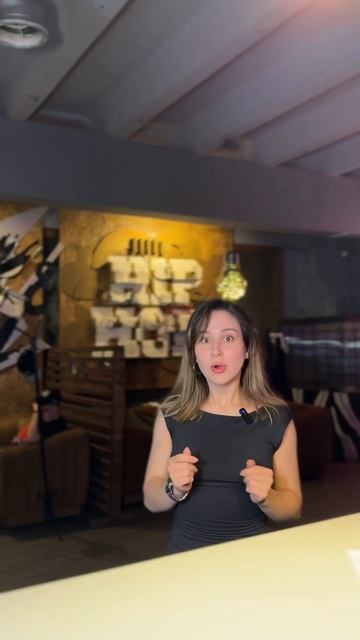 Девочки, если и ронять кошелек, то только так 😏 смотреть онлайн