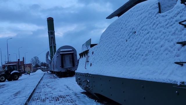 Уличная экспозиция в музее железных дорог России смотреть онлайн