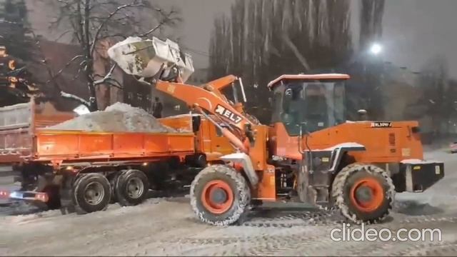 уфу накрыл мощный циклон башкирия .Коммунальные служб смотреть онлайн
