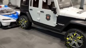 Школьный автобус Мисс Фриттер хочет сломать игрушки Марка