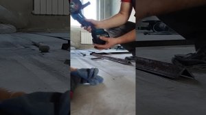 Акумуляторная ушм Okalee тест.