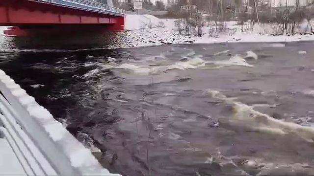 Пороги в Лосево никогда не замерзают смотреть онлайн