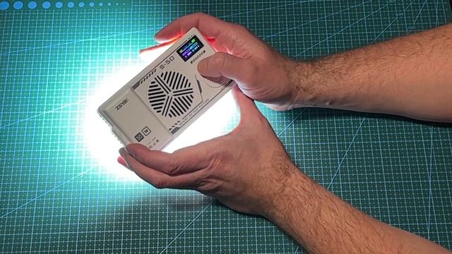 Лучший недорогой компактный свет на 50w - ZSYB S50 смотреть онлайн