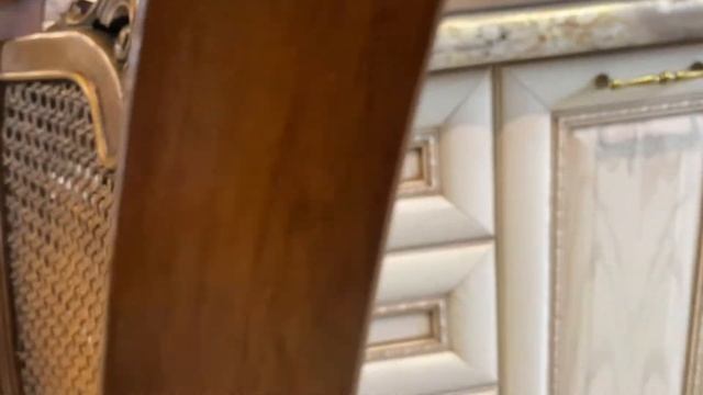 Стул DASEN Y025L / тон OAK / кожа 2219 смотреть онлайн