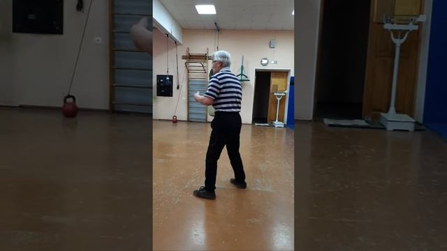 Тренировка по боксу под руководством мастера спорта С