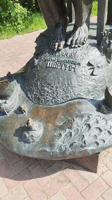 Памятник на деревянной улице в Архангельске смотреть онлайн