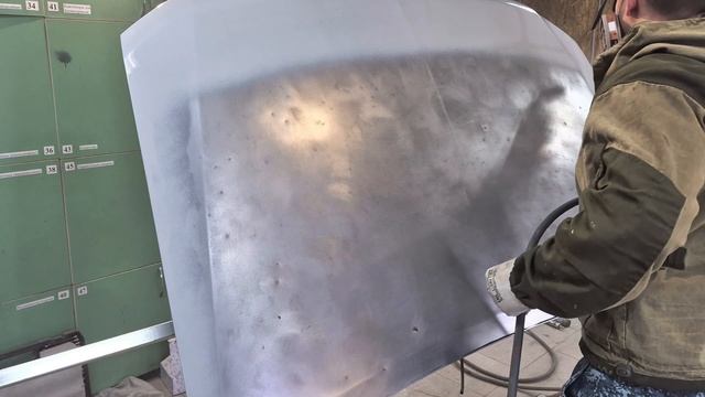 Нанесение эпоксидного грунта