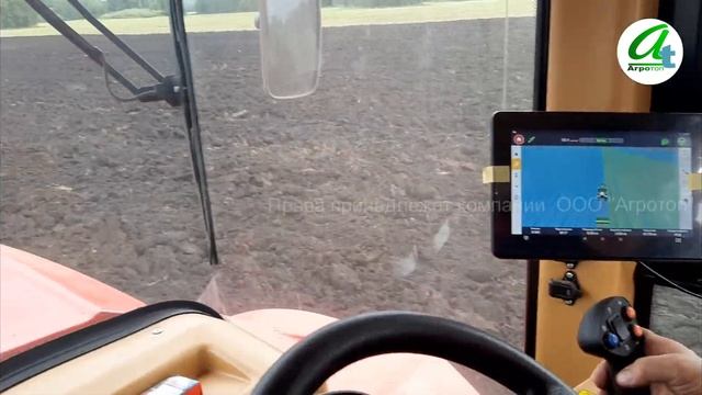 Полунавесной оборотный плуг Kverneland RN смотреть онлайн