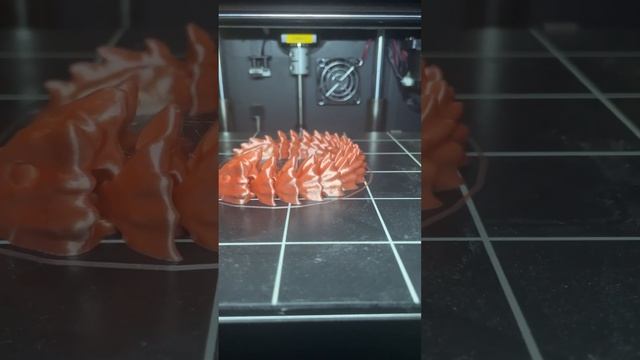 Печать дракона на 3D принтере #music #trending #3dprinting #3дпечать смотреть онлайн