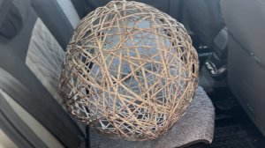 Большой шар из ротанга