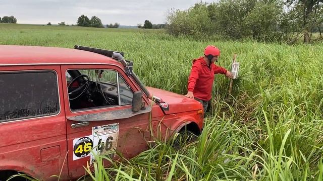 Нивы едут в Трофи. Покатушка выходного дня с клубом Дю? смотреть онлайн
