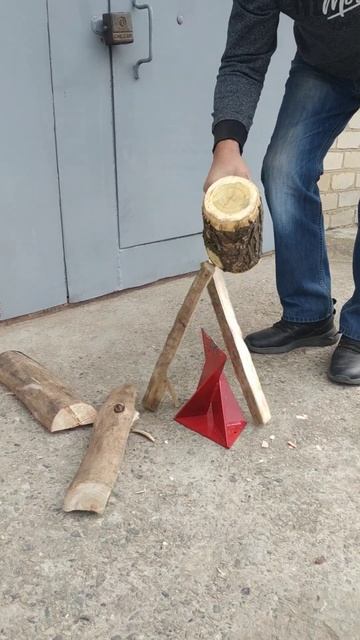 Дровокол,,ФАКЕЛ".Предлагаю вашему вниманию приспособл смотреть онлайн