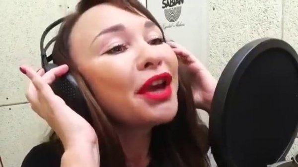 Лилия Сабирова — «С днём рождения» Доченька (Official Video,