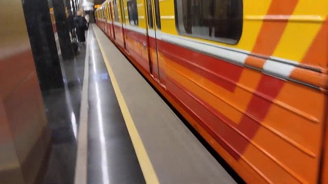 Синергия-2 на станции Варшавская смотреть онлайн