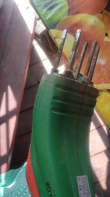 электрический рыхлитель почвы   Brill Gardenboy 350 GB