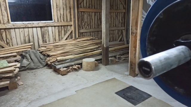 ПРИСЕДАНИЯ 210 КГ / 6, 230  КГ / 1. БЕЗ ХИМИИ И СПОРТ-ПИТА. SQUATS.