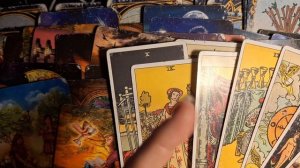 ТАРО РАСКЛАД/ КТО ВАМ МЕШАЕТ?!      т. 89895342359 смс WhatsApp