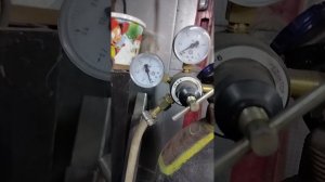 как правильно настроить углекислоту на сварочном пол?