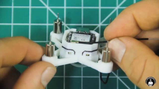 Build The Smallest ESP32 Drone You Can Fly with Your Phone! (ESP-FLY) смотреть онлайн