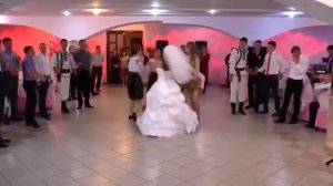 Молдавские танцы на  свадьбе