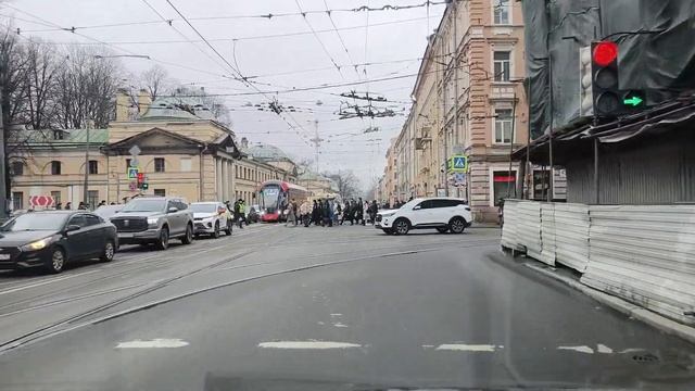 2025.03.25. Погода Петербург. 08:20. +3°. По быстрому на работу. смотреть онлайн