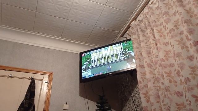 привет и сегодня у нас на обзоре игровая консоль 2.4G WIRELESS