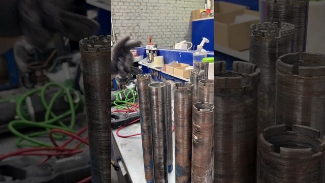 Берение отверстий установками алмзного бурения сухим смотреть онлайн