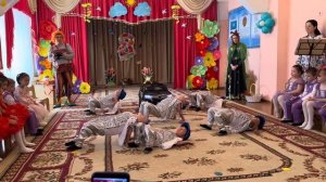 Едем на дискотеку! Утренник в садике!