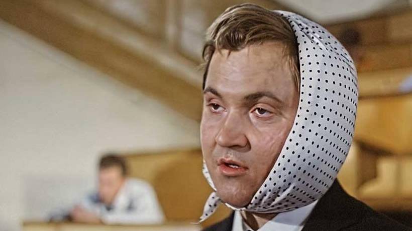 У МЕНЯ ОТКАЗАЛО ЛИЦО ● ЧТО ДЕЛАТЬ? смотреть онлайн