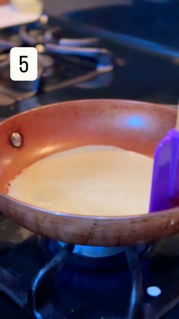 Быстро и вкусно! #shorts #блины #блинчики #безглютена #кетопитание #рецепты #десерты #готовимдома смотреть онлайн