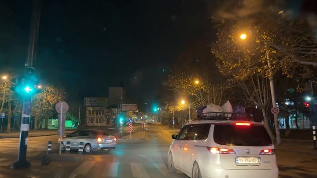 Тбилиси. Пекарня в Навтлуги, лабиринты Самгори, автово смотреть онлайн