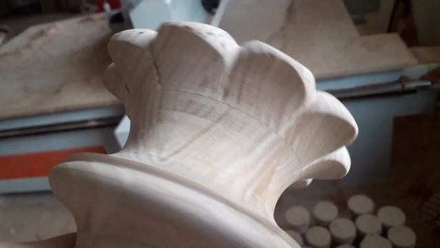 деревянная подставка для металлической розы смотреть онлайн