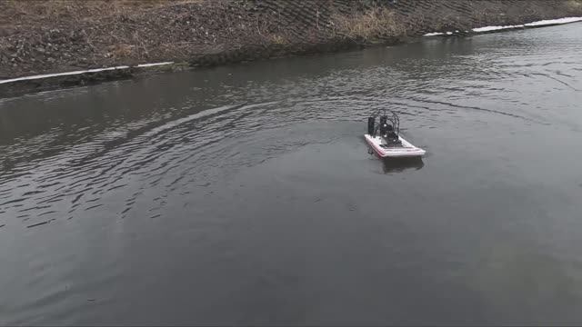 Сборка аэроглиссера и тест по снегу и на воде. смотреть онлайн