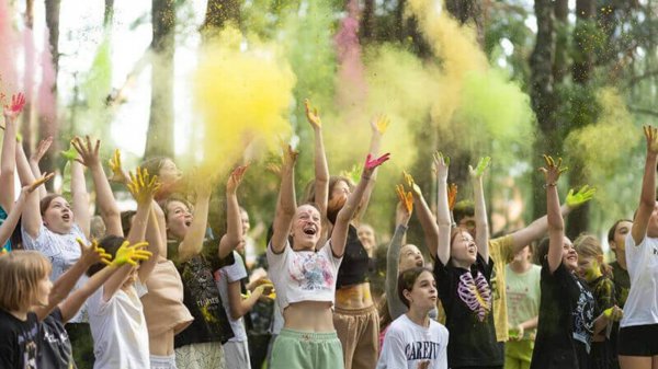 🎬 Добро пожаловать в мир лета, дружбы и настоящих эмоций — это Enjoy Camp!