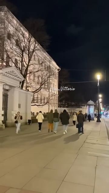 Вечерний Невский проспект Санкт-Петербург #питер #гул? смотреть онлайн