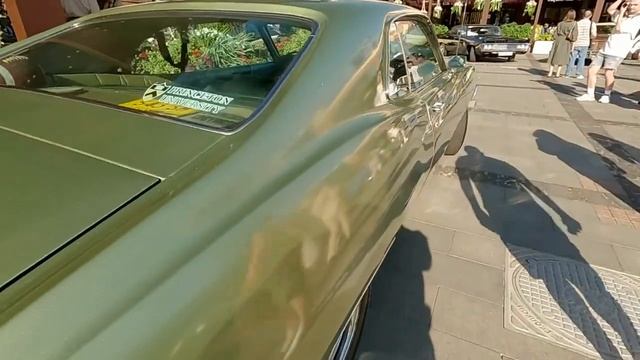 Выставка ретро автомобилей. Депо 3 вокзала Москва. ч1 смотреть онлайн