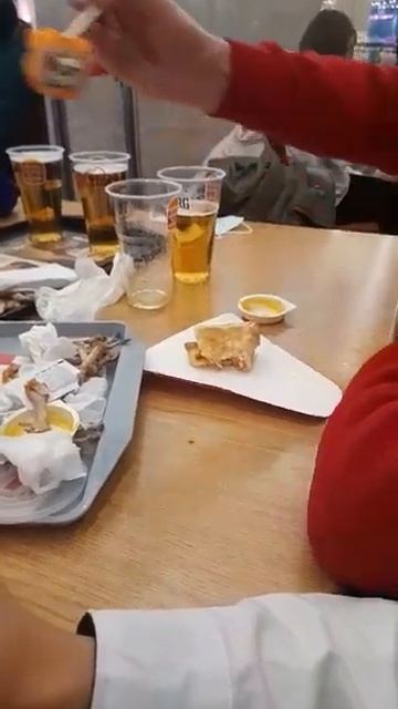 Как правильно держать палочки для суши 🍣 🍱 смотреть онлайн