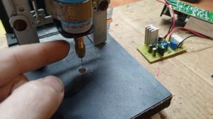 Самодельная сверлилка для печатных плат.Модернизация