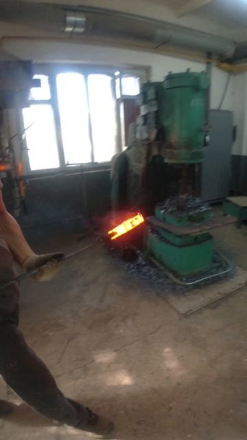 В кузне ООО ПП Кизляр смотреть онлайн