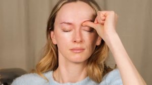 Массаж от нависших век и отеков