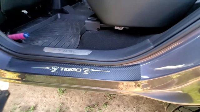 Защитная плёнка (наклейки) на пороги под карбон для Chery