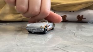 Марк расширяет свою коллекцию малолитражек