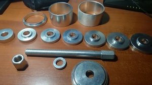 УНИВЕРСАЛЬНЫЙ СЪЁМНИК СТУПИЧНЫХ ПОДШИПНИКОВ СЕРВИС К